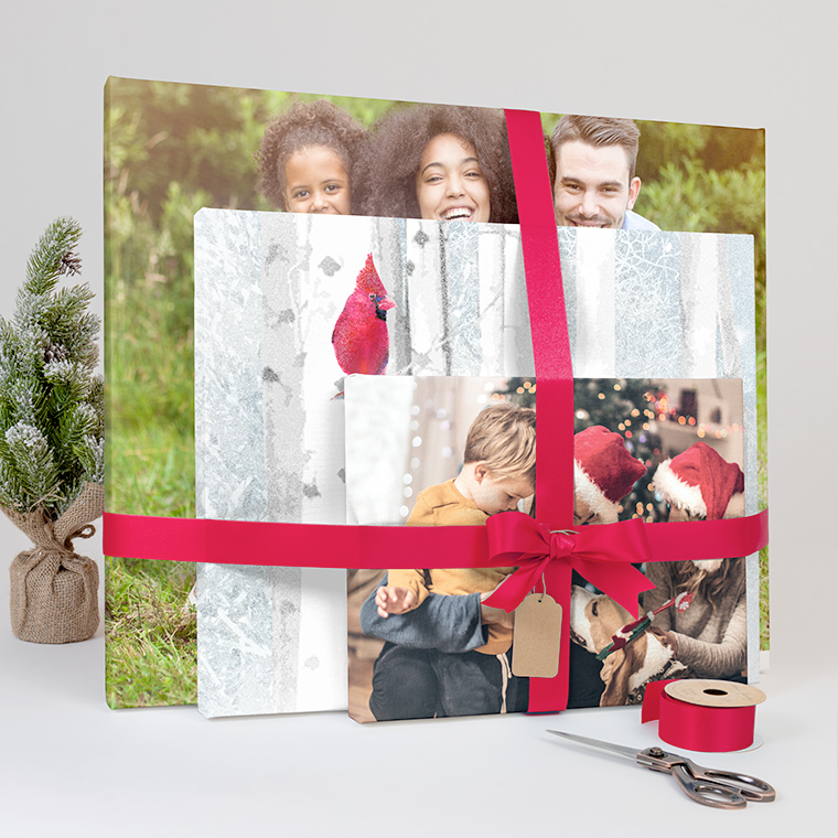 Custom printed photo gifts on canvas